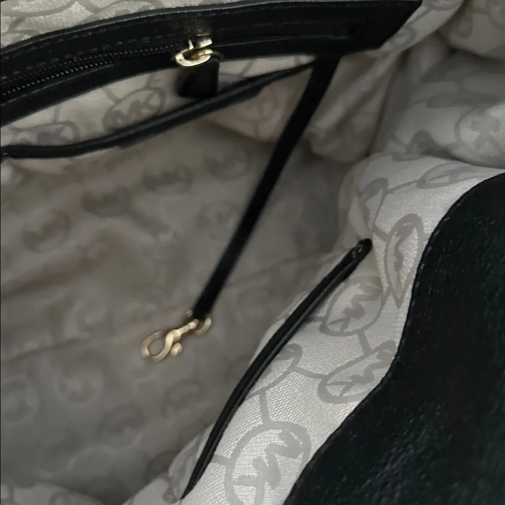 Michael Kors Hamilton Black Leather Satchel EUC - Picture 9 of 12